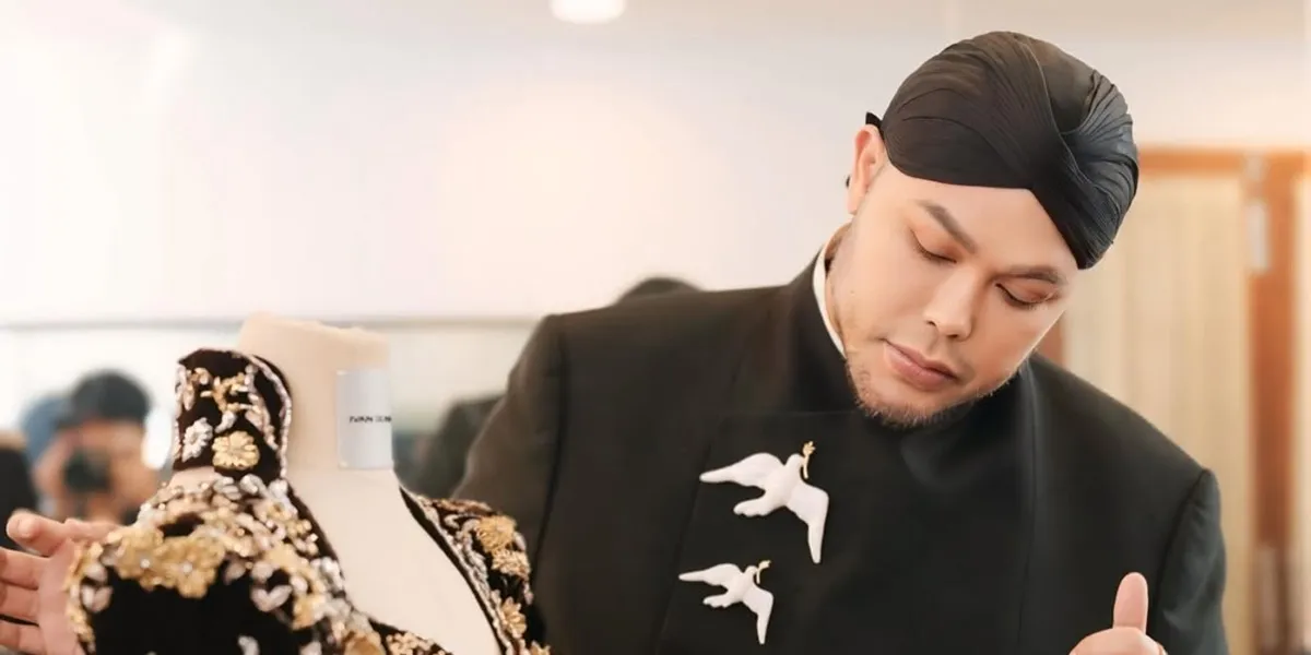Ivan Gunawan Rancang Gaun Pengantin untuk Soimah Pancawati